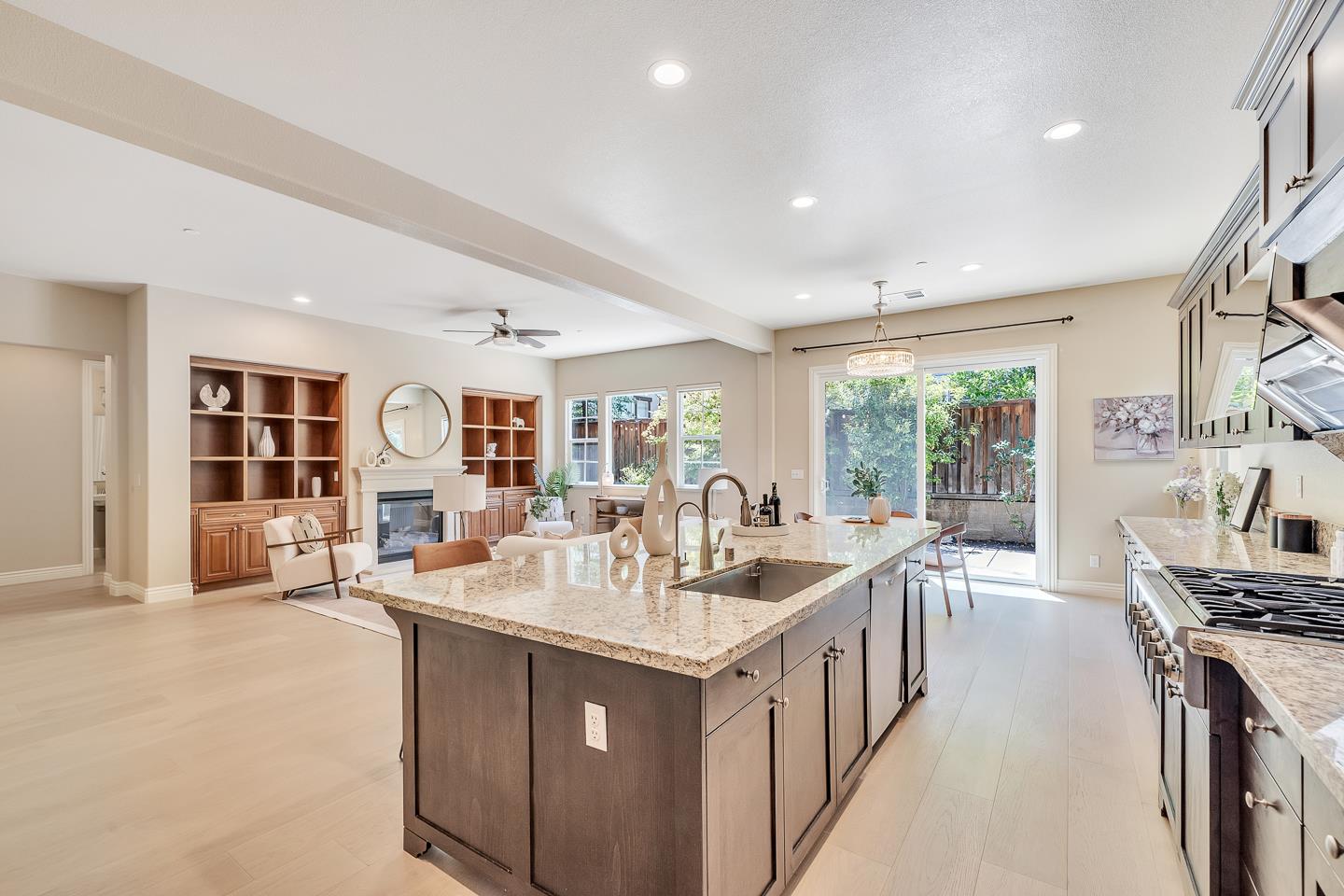 Detail Gallery Image 16 of 45 For 1848 Clover Crk, San Jose,  CA 95120 - 5 Beds | 4 Baths