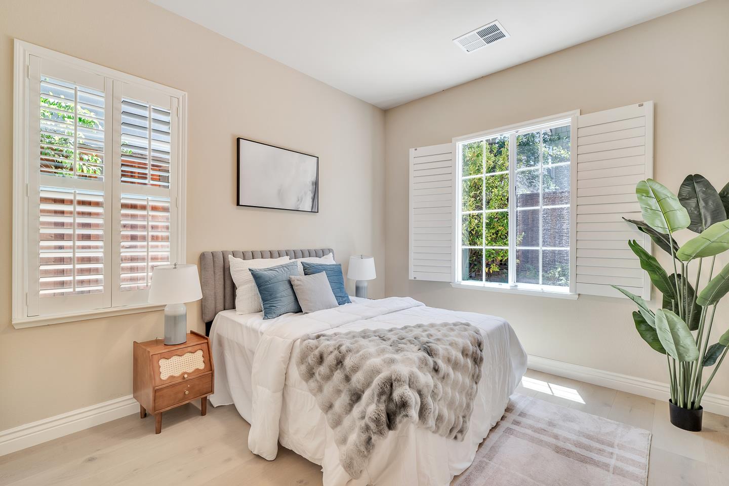 Detail Gallery Image 17 of 45 For 1848 Clover Crk, San Jose,  CA 95120 - 5 Beds | 4 Baths