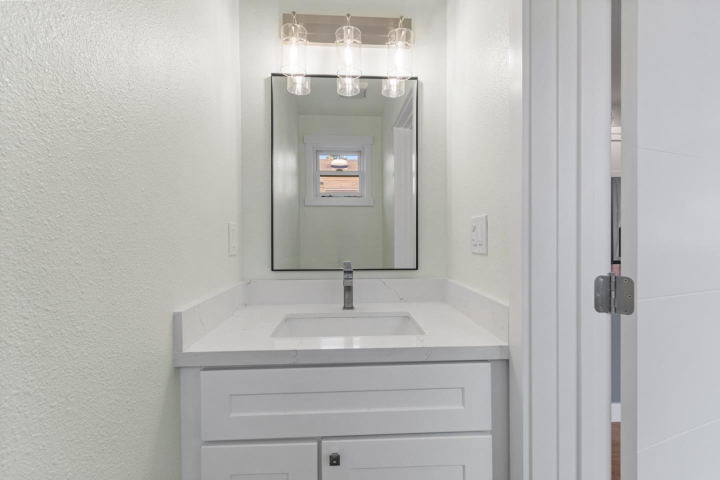 Detail Gallery Image 15 of 42 For 30 S 22nd St #1,  San Jose,  CA 95116 - 2 Beds | 2 Baths
