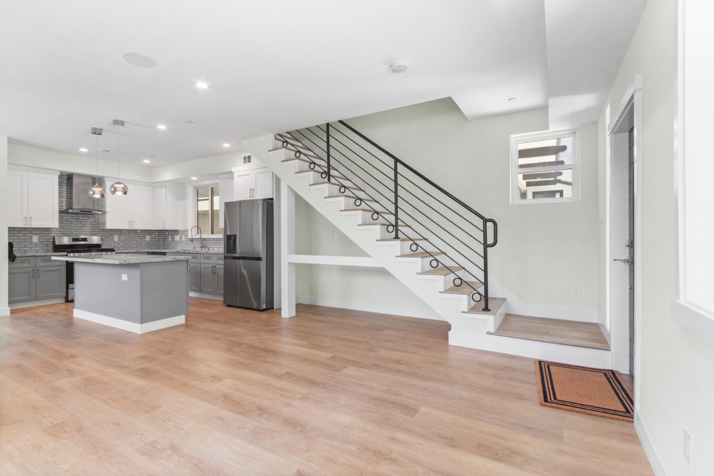 Detail Gallery Image 17 of 42 For 30 S 22nd St #1,  San Jose,  CA 95116 - 2 Beds | 2 Baths