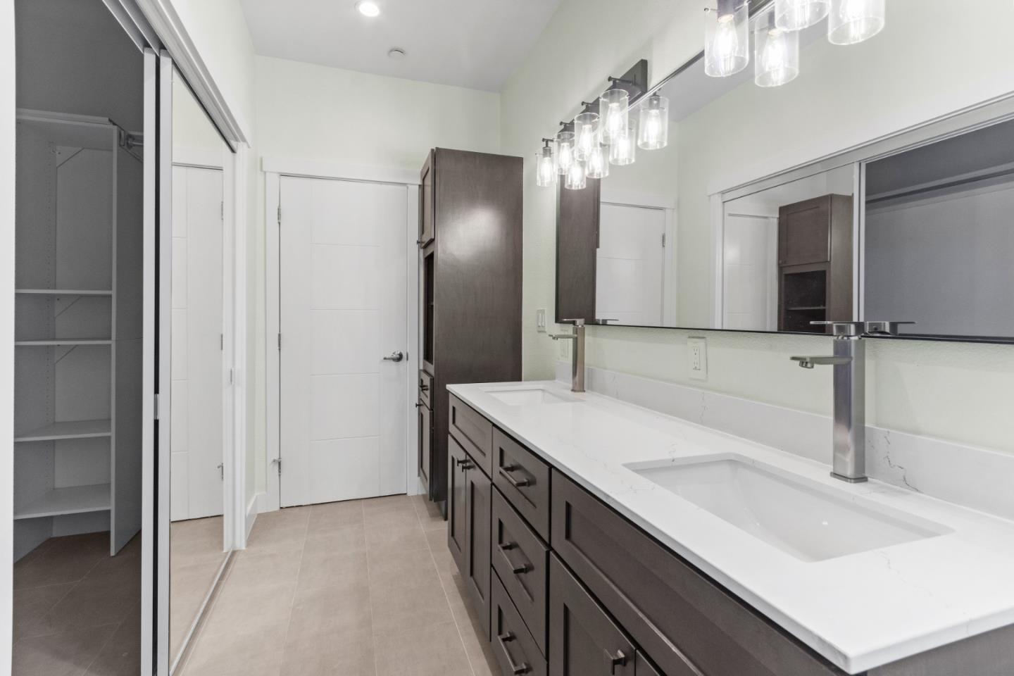 Detail Gallery Image 24 of 42 For 30 S 22nd St #1,  San Jose,  CA 95116 - 2 Beds | 2 Baths