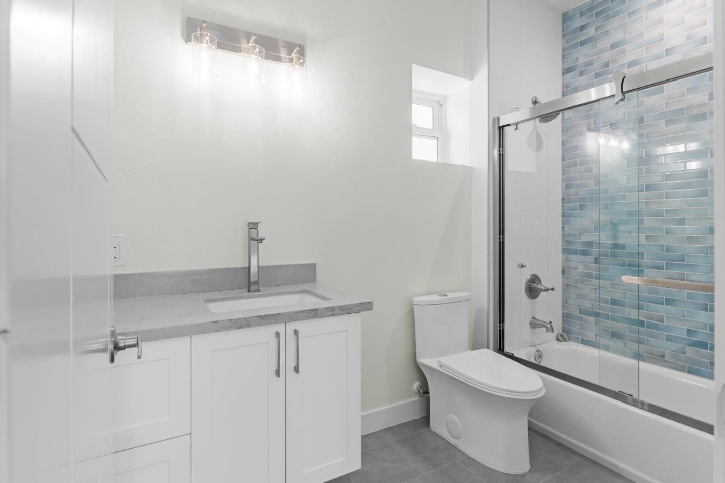 Detail Gallery Image 29 of 42 For 30 S 22nd St #1,  San Jose,  CA 95116 - 2 Beds | 2 Baths