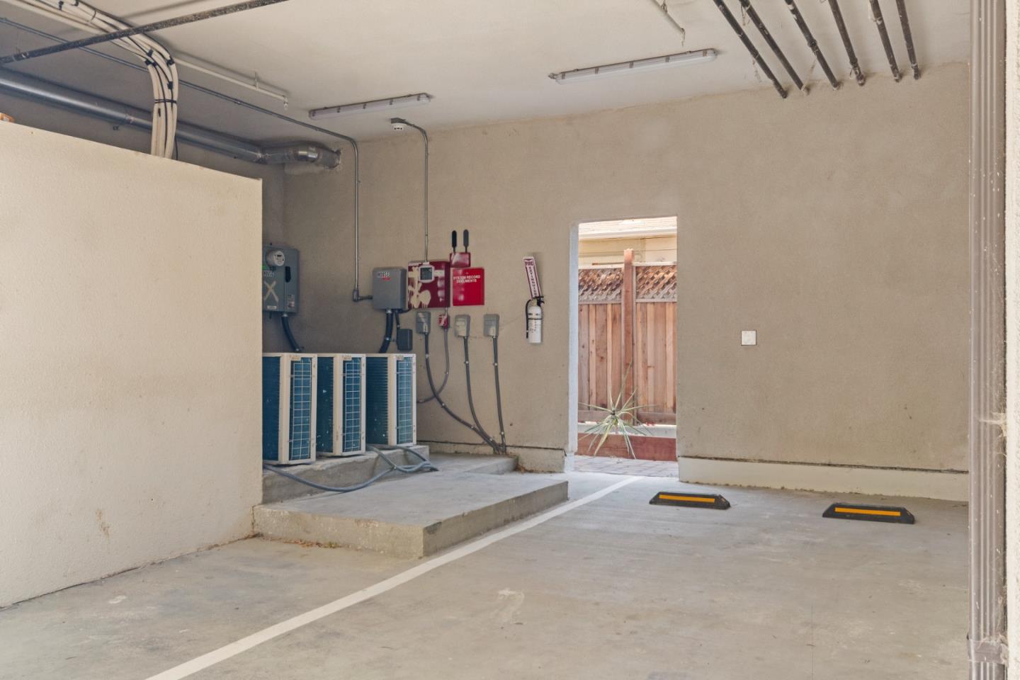 Detail Gallery Image 39 of 42 For 30 S 22nd St #1,  San Jose,  CA 95116 - 2 Beds | 2 Baths