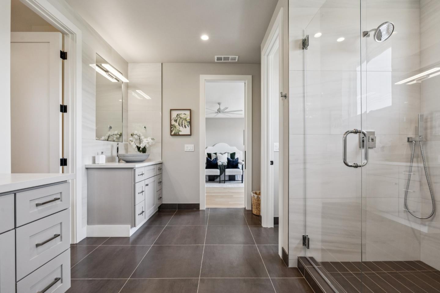 Detail Gallery Image 39 of 60 For 15330 Chelsea Dr, San Jose,  CA 95124 - 6 Beds | 4/1 Baths