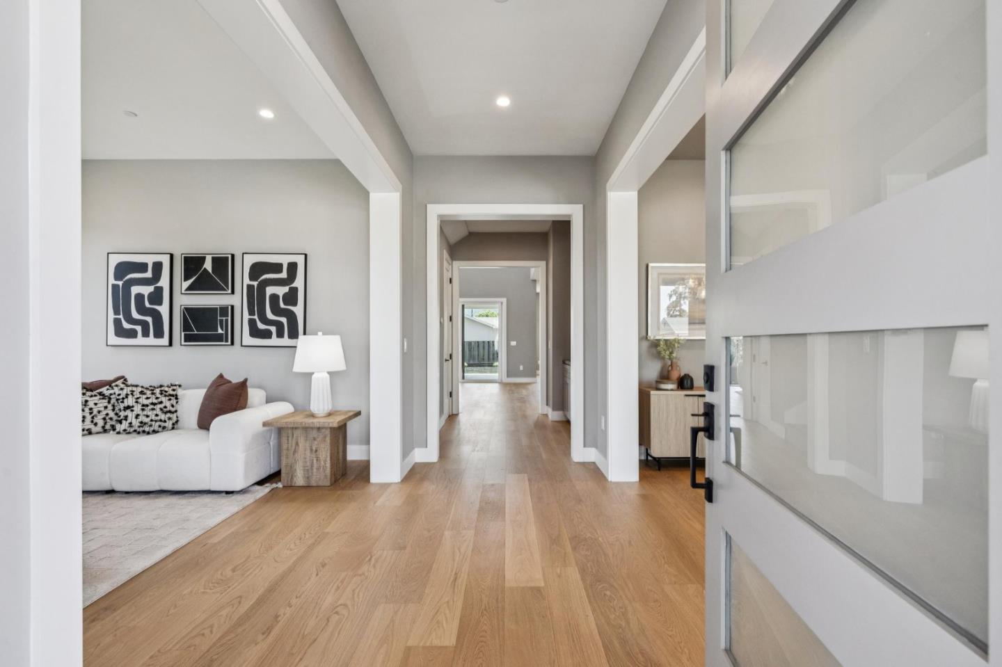 Detail Gallery Image 4 of 60 For 15330 Chelsea Dr, San Jose,  CA 95124 - 6 Beds | 4/1 Baths