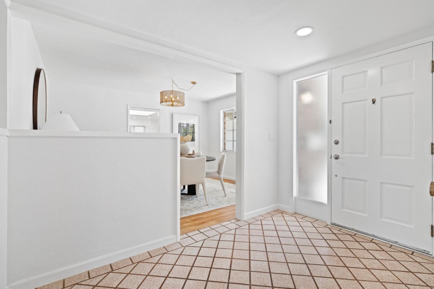 Detail Gallery Image 23 of 57 For 1861 Limetree Ln, Mountain View,  CA 94040 - 4 Beds | 2 Baths