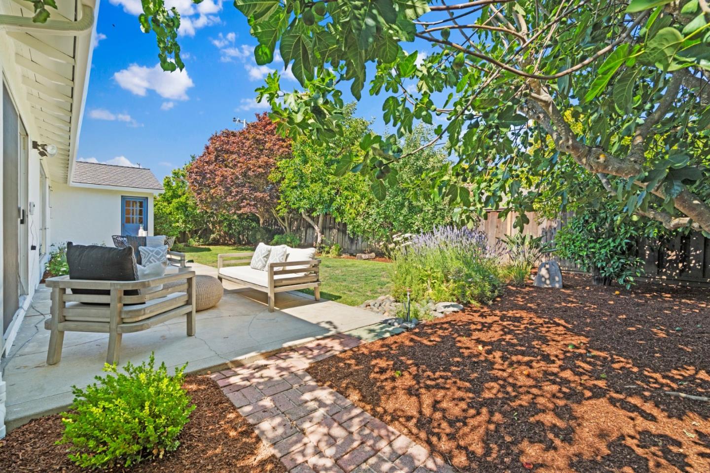 Detail Gallery Image 38 of 57 For 1861 Limetree Ln, Mountain View,  CA 94040 - 4 Beds | 2 Baths