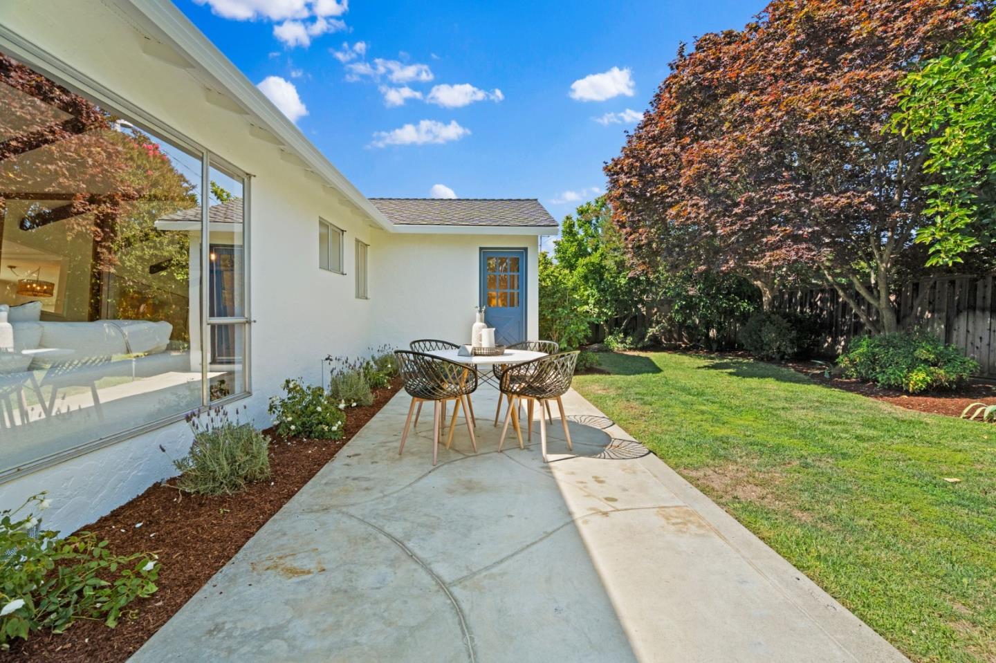 Detail Gallery Image 40 of 57 For 1861 Limetree Ln, Mountain View,  CA 94040 - 4 Beds | 2 Baths