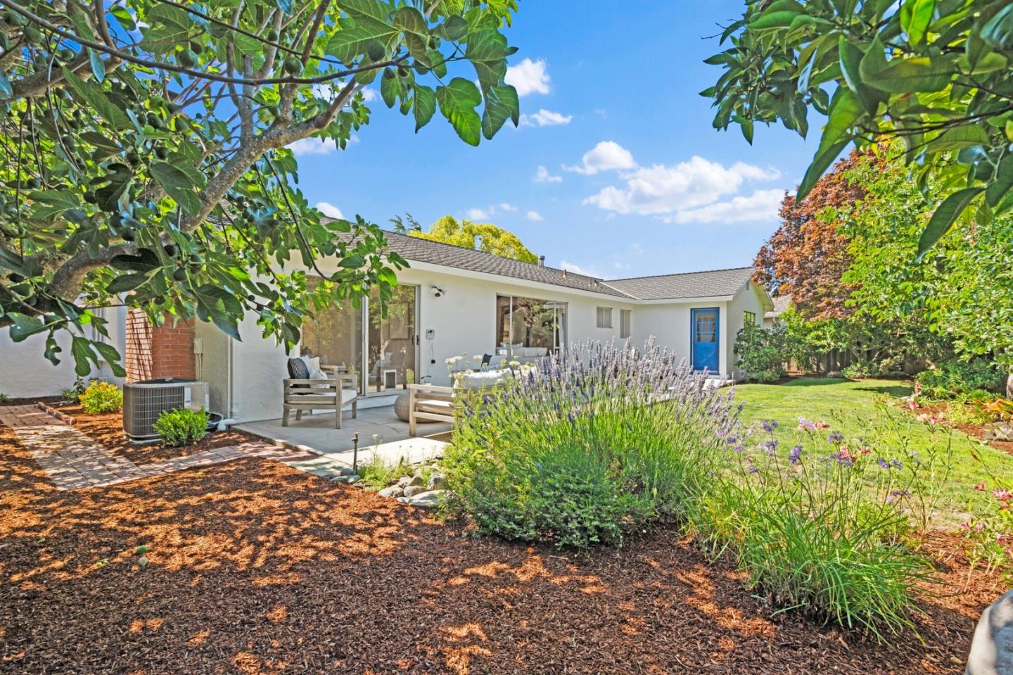 Detail Gallery Image 42 of 57 For 1861 Limetree Ln, Mountain View,  CA 94040 - 4 Beds | 2 Baths