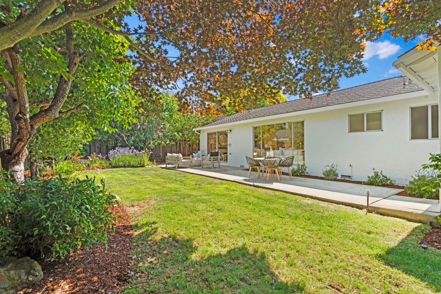 Detail Gallery Image 44 of 57 For 1861 Limetree Ln, Mountain View,  CA 94040 - 4 Beds | 2 Baths