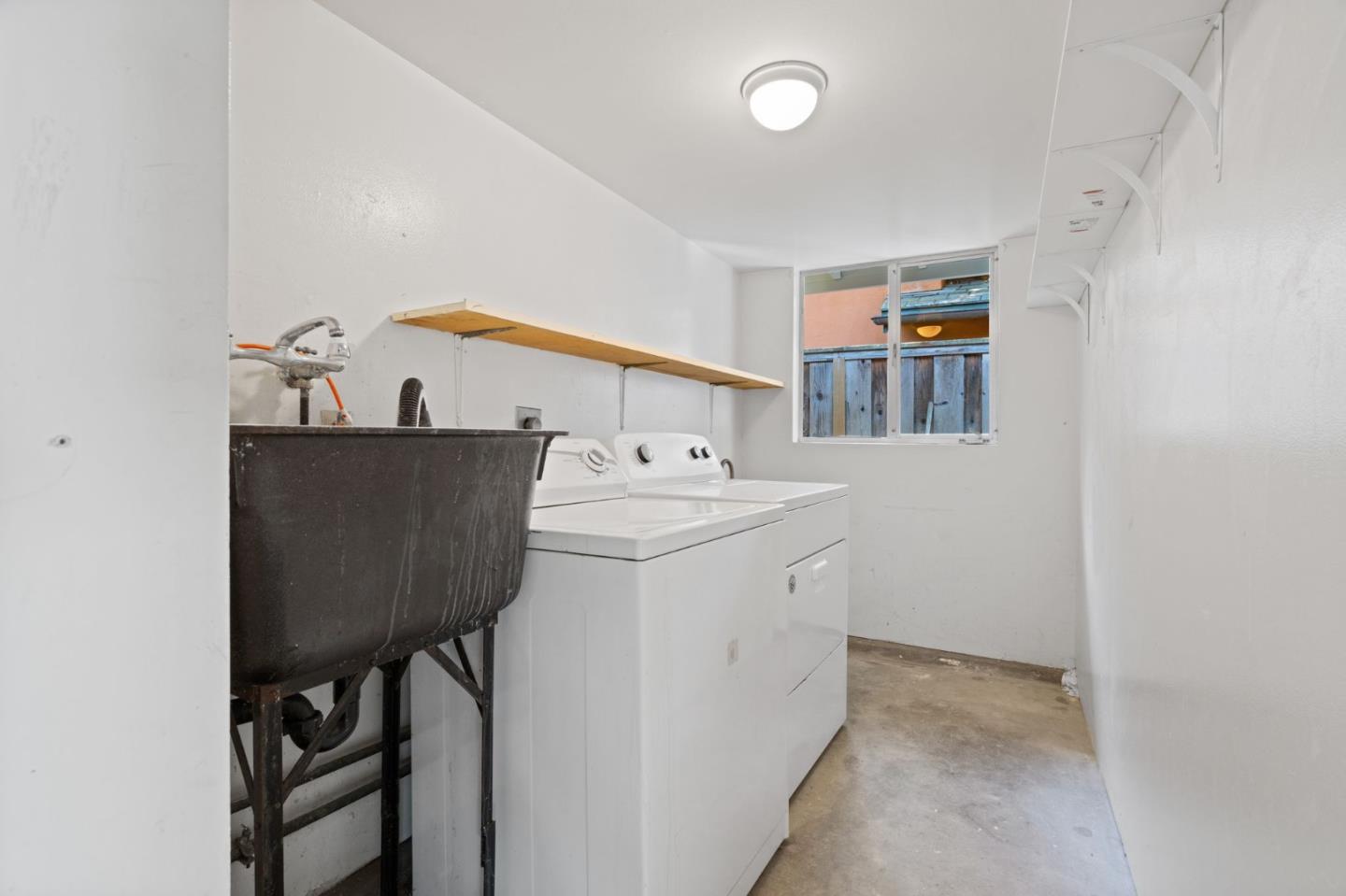 Detail Gallery Image 45 of 57 For 1861 Limetree Ln, Mountain View,  CA 94040 - 4 Beds | 2 Baths