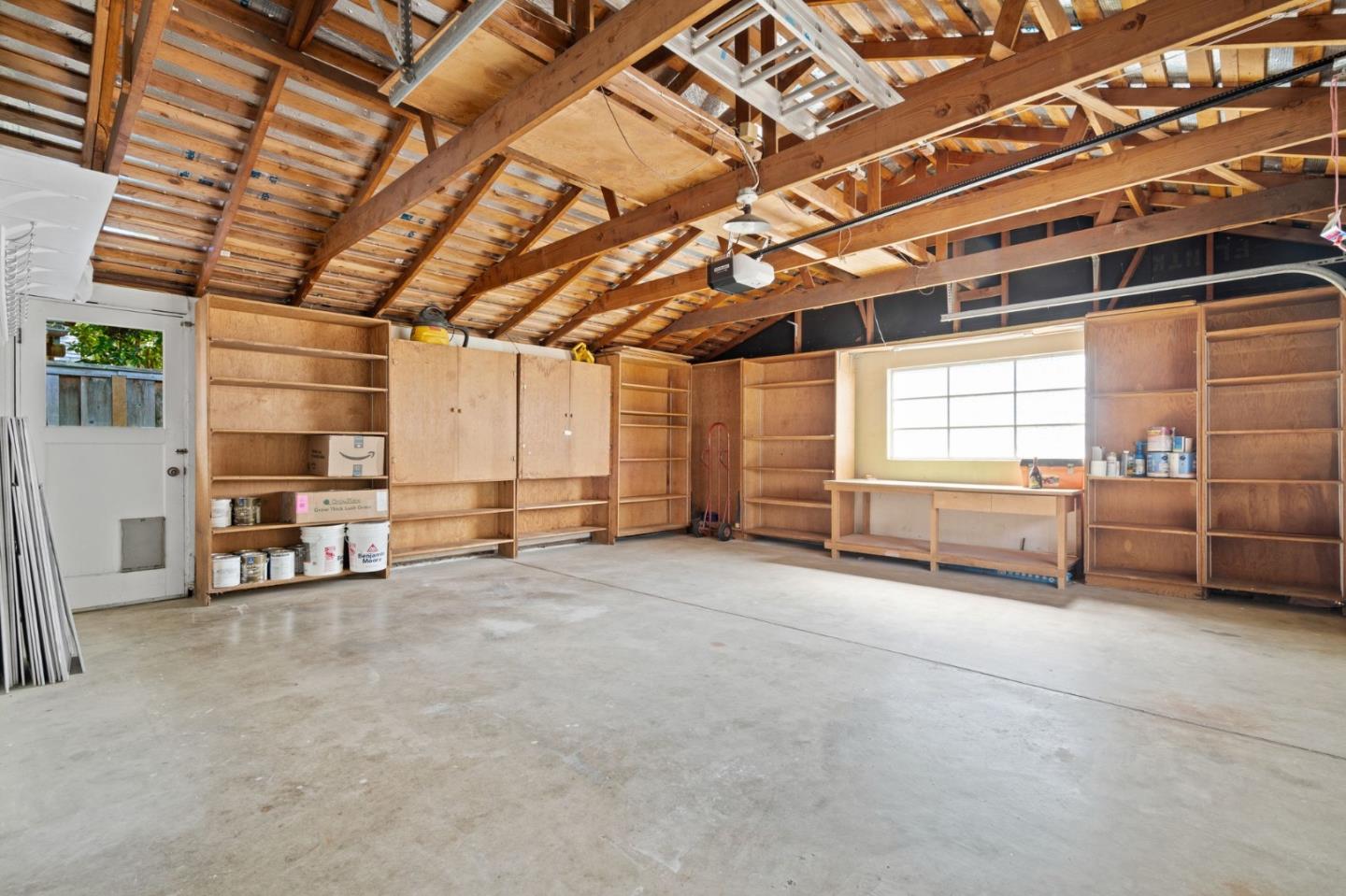 Detail Gallery Image 46 of 57 For 1861 Limetree Ln, Mountain View,  CA 94040 - 4 Beds | 2 Baths