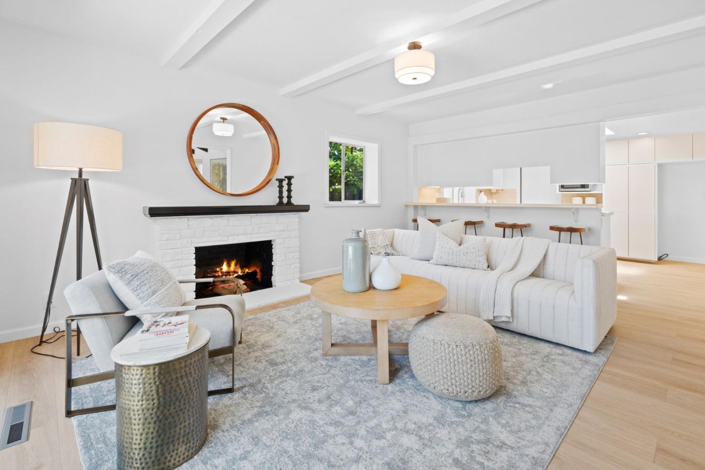 Detail Gallery Image 9 of 57 For 1861 Limetree Ln, Mountain View,  CA 94040 - 4 Beds | 2 Baths