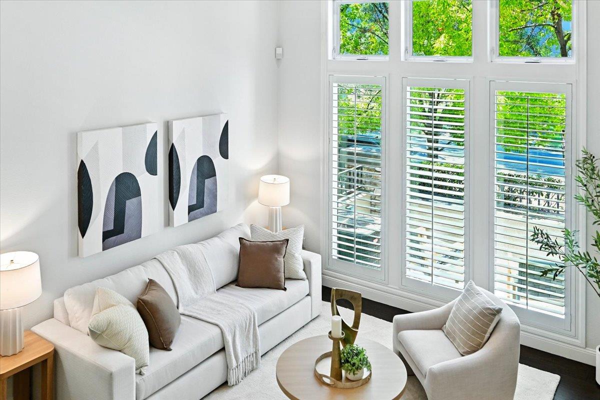 Detail Gallery Image 6 of 42 For 1172 Mckay Dr, San Jose,  CA 95131 - 4 Beds | 3/1 Baths