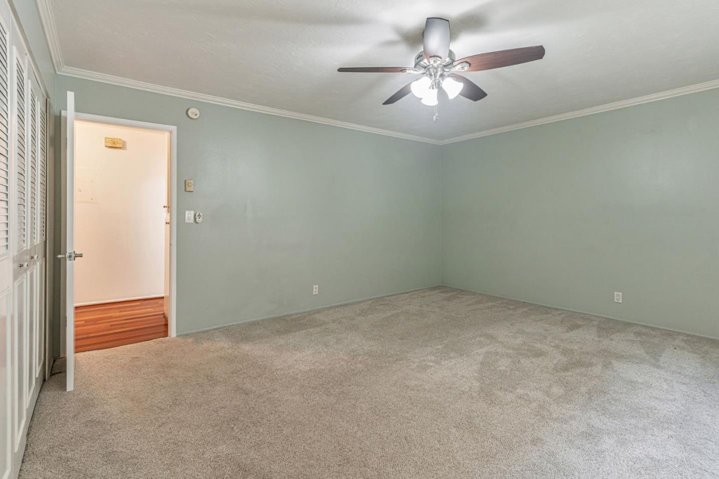 Detail Gallery Image 22 of 35 For 382 Coronado Ave #102,  Long Beach,  CA 90814 - 2 Beds | 2 Baths