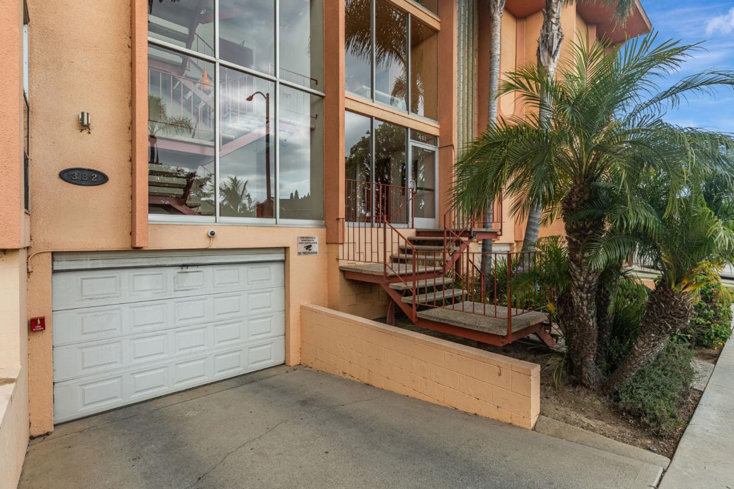Detail Gallery Image 26 of 35 For 382 Coronado Ave #102,  Long Beach,  CA 90814 - 2 Beds | 2 Baths