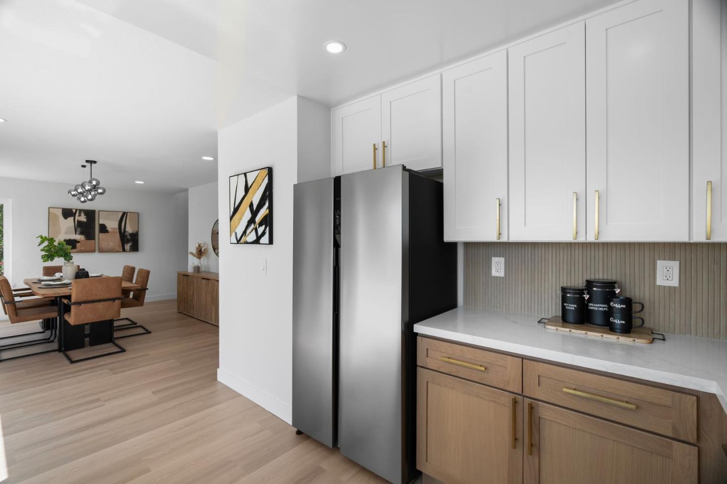 Detail Gallery Image 11 of 39 For 6238 Valroy Dr, San Jose,  CA 95123 - 4 Beds | 2/1 Baths