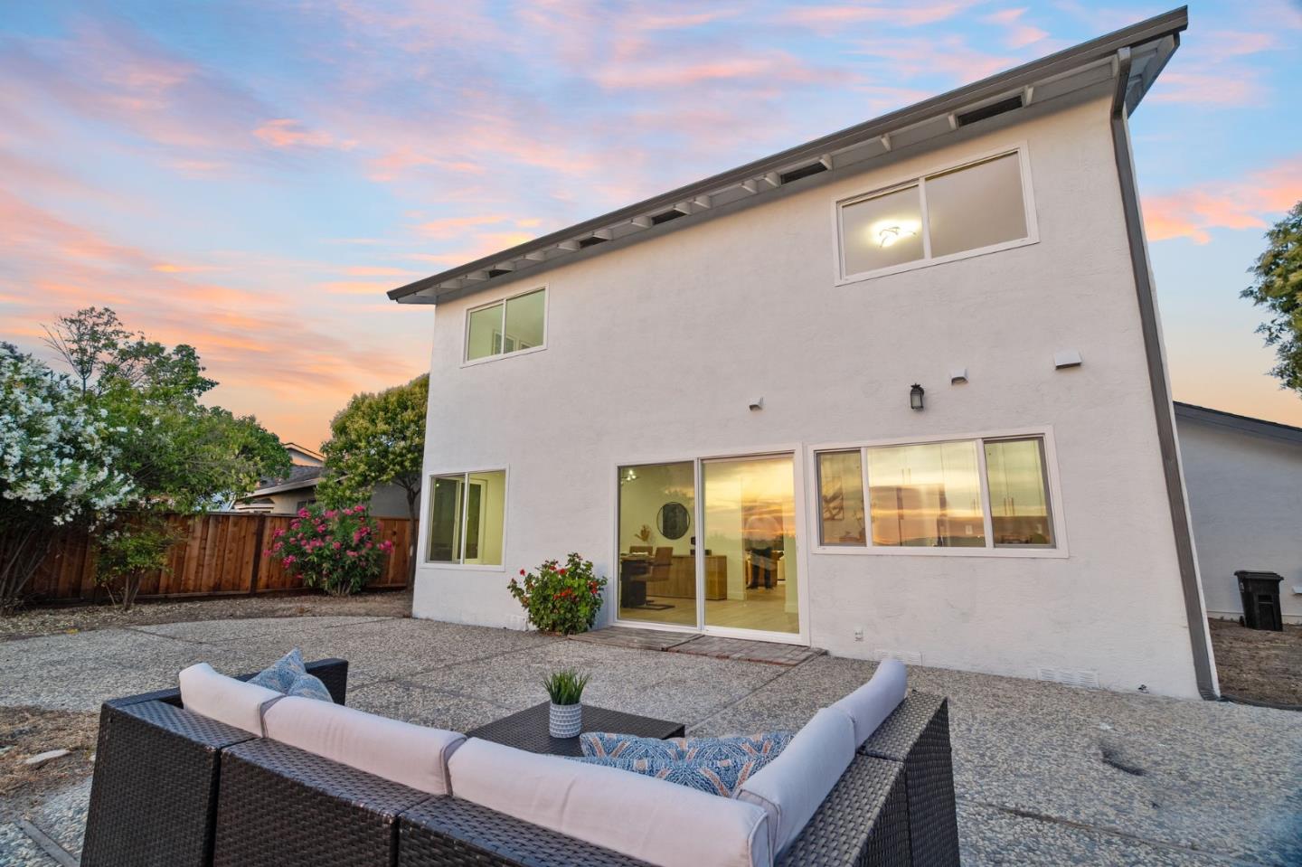 Detail Gallery Image 30 of 39 For 6238 Valroy Dr, San Jose,  CA 95123 - 4 Beds | 2/1 Baths