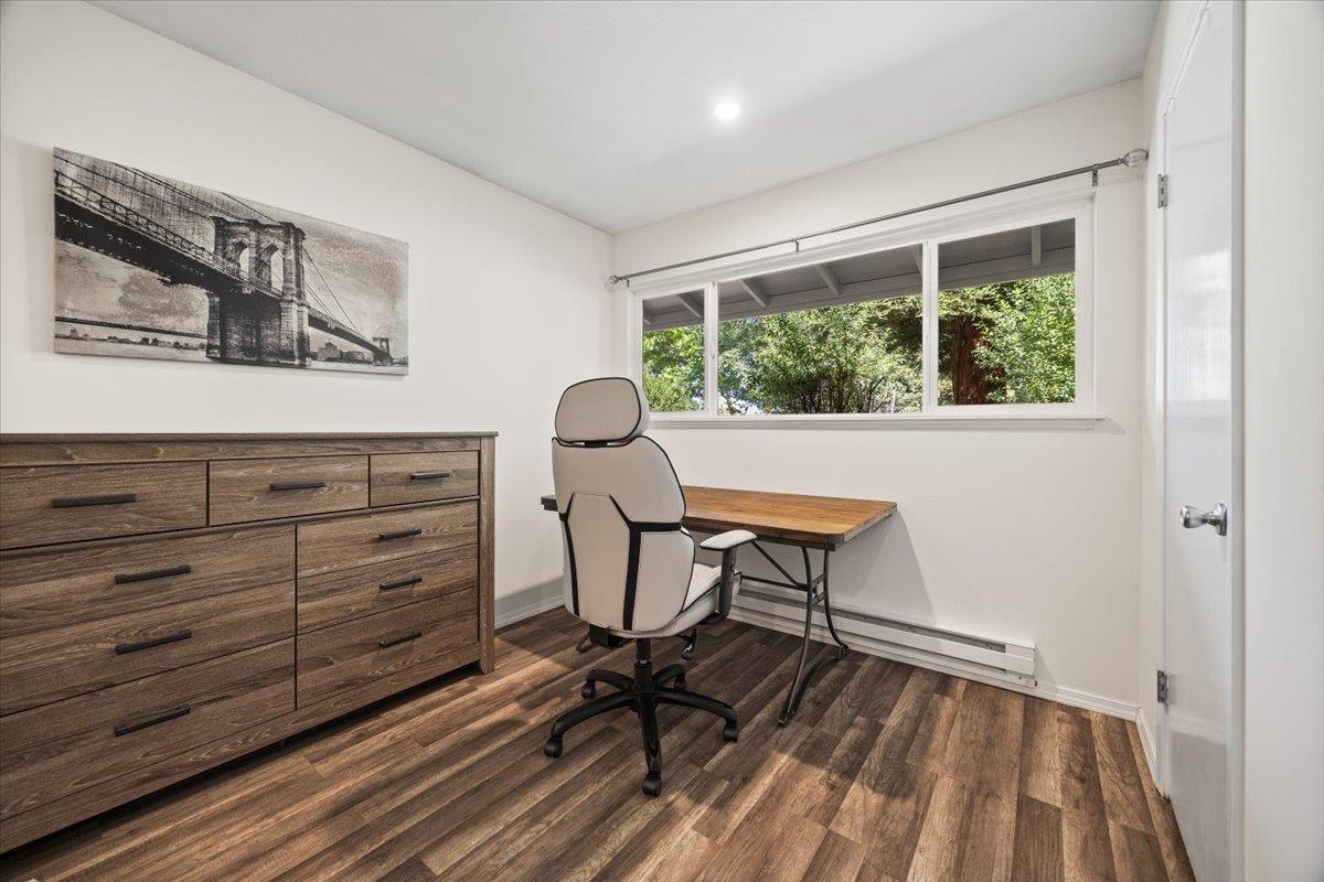 Detail Gallery Image 10 of 39 For 500 W Middlefield Rd #6,  Mountain View,  CA 94043 - 1 Beds | 1 Baths