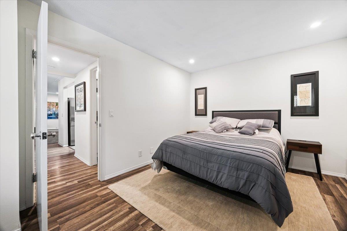 Detail Gallery Image 11 of 39 For 500 W Middlefield Rd #6,  Mountain View,  CA 94043 - 1 Beds | 1 Baths