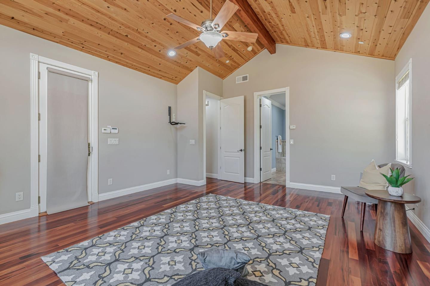 Detail Gallery Image 23 of 87 For 3025 Godfrey Ave, Gilroy,  CA 95020 - 3 Beds | 3 Baths