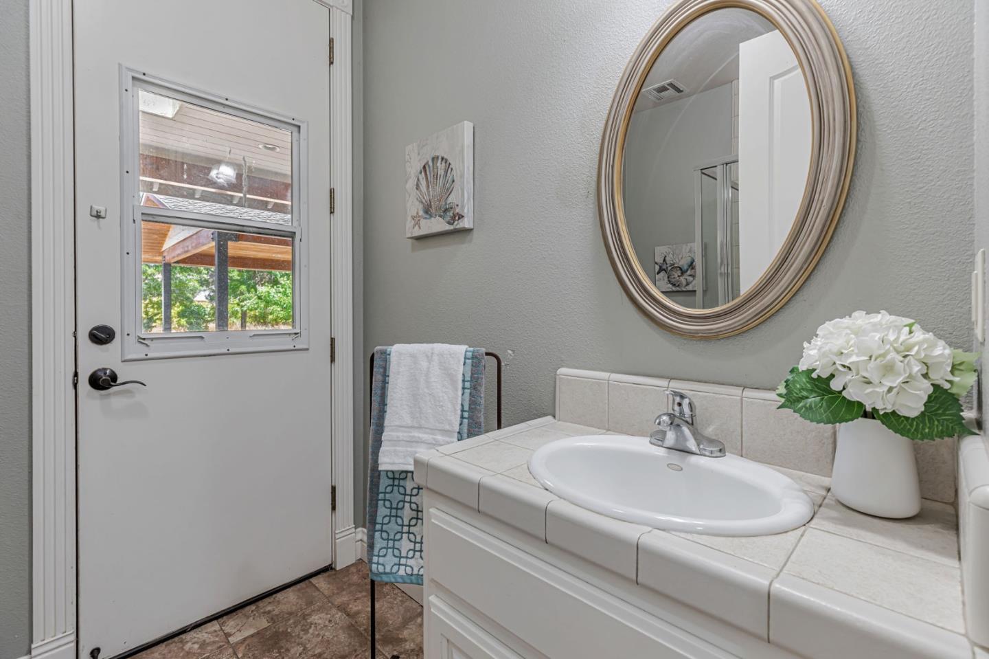 Detail Gallery Image 37 of 87 For 3025 Godfrey Ave, Gilroy,  CA 95020 - 3 Beds | 3 Baths