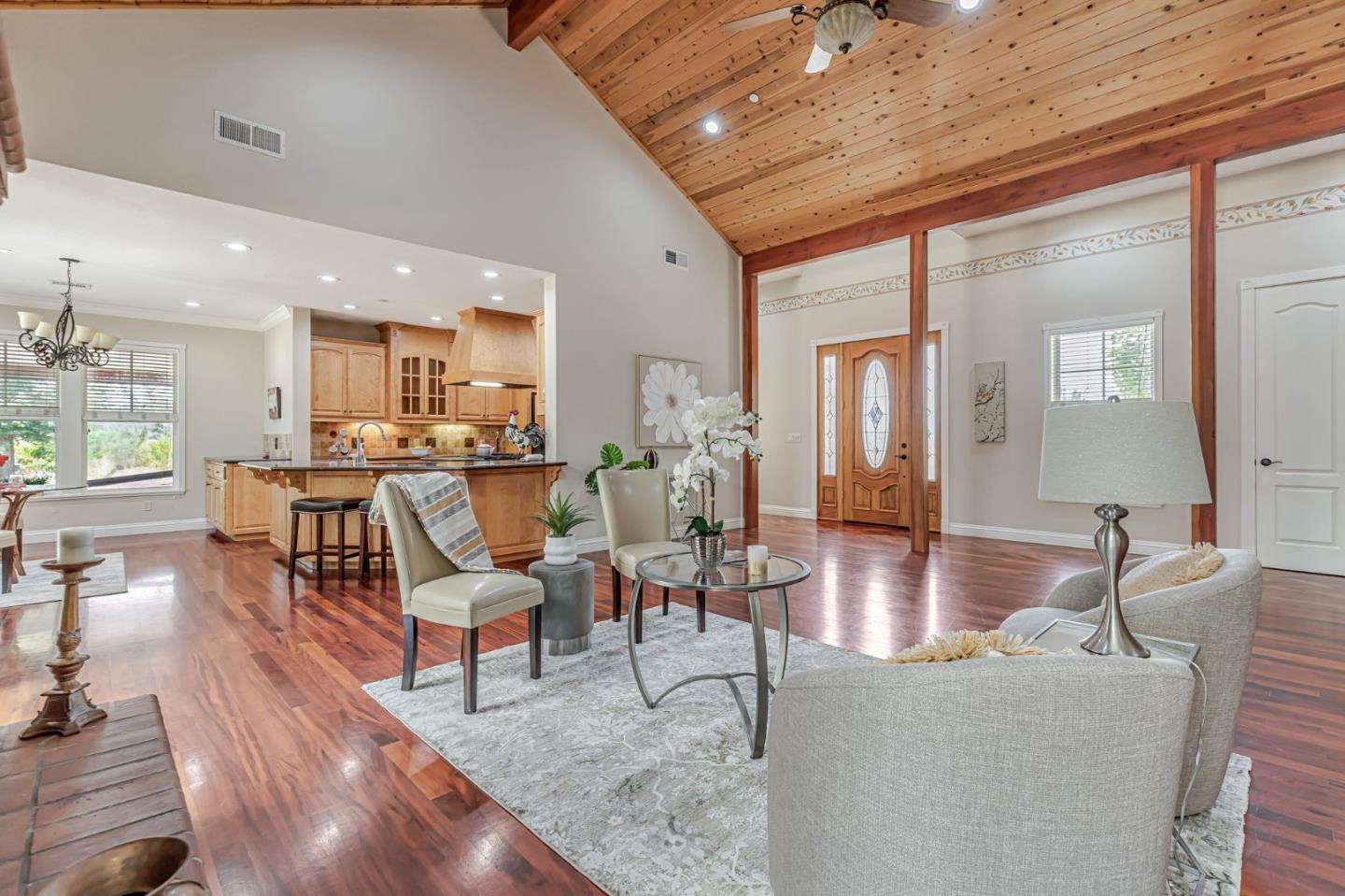 Detail Gallery Image 6 of 87 For 3025 Godfrey Ave, Gilroy,  CA 95020 - 3 Beds | 3 Baths
