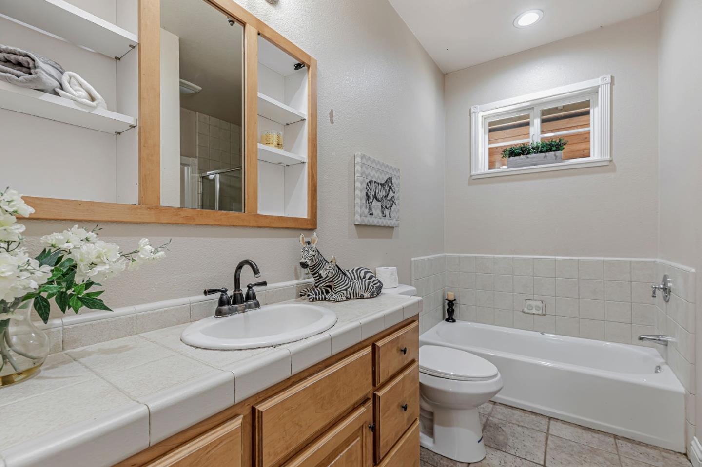 Detail Gallery Image 60 of 87 For 3025 Godfrey Ave, Gilroy,  CA 95020 - 3 Beds | 3 Baths