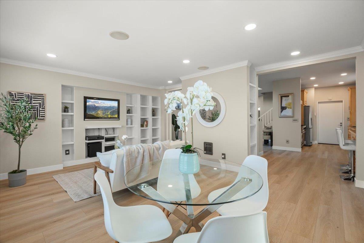 Detail Gallery Image 12 of 47 For 272 Mcdonnel Rd, Alameda,  CA 94502 - 3 Beds | 2/1 Baths