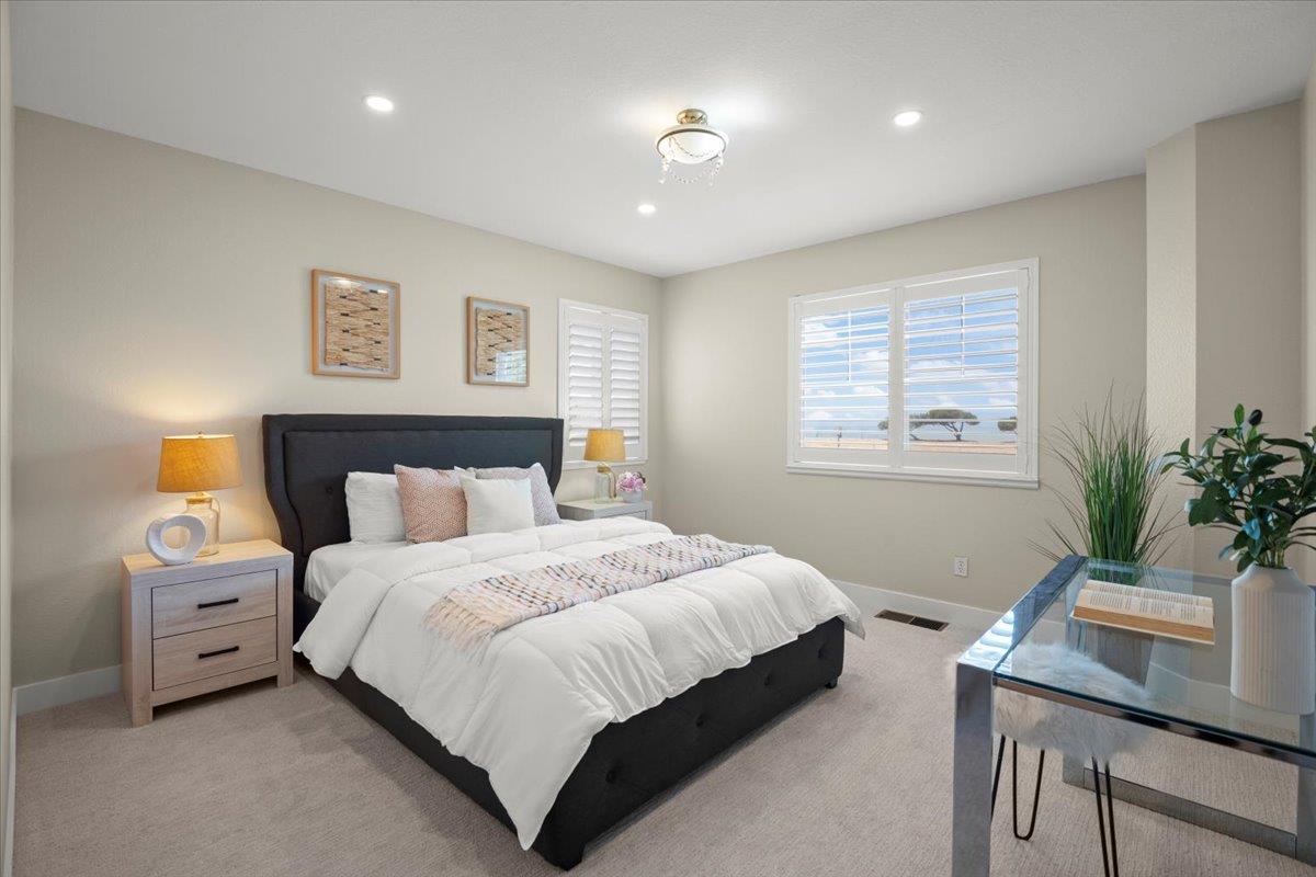 Detail Gallery Image 20 of 47 For 272 Mcdonnel Rd, Alameda,  CA 94502 - 3 Beds | 2/1 Baths