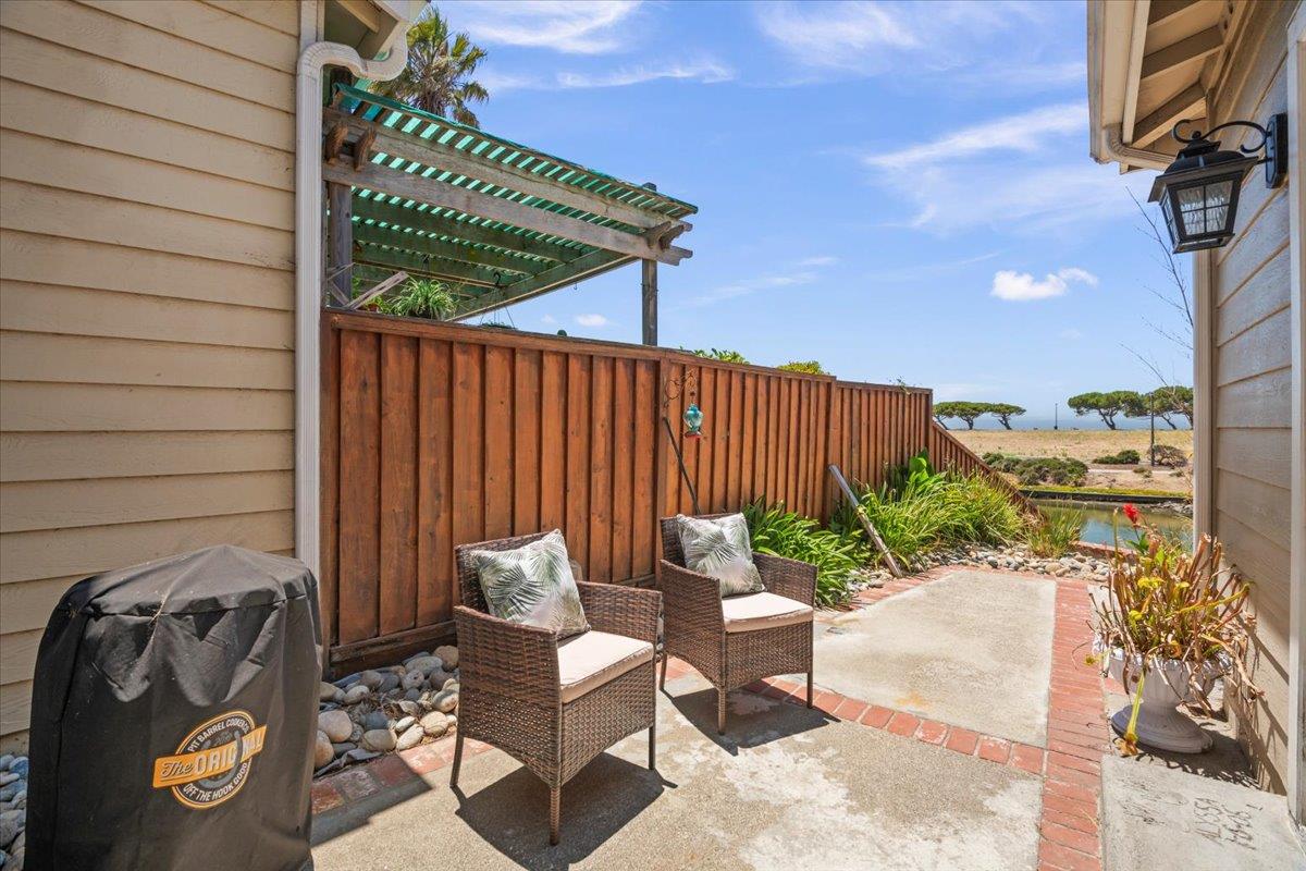 Detail Gallery Image 31 of 47 For 272 Mcdonnel Rd, Alameda,  CA 94502 - 3 Beds | 2/1 Baths