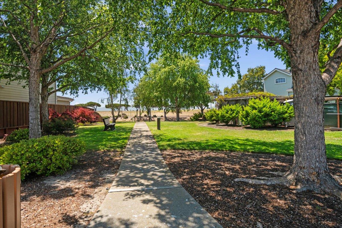 Detail Gallery Image 37 of 47 For 272 Mcdonnel Rd, Alameda,  CA 94502 - 3 Beds | 2/1 Baths