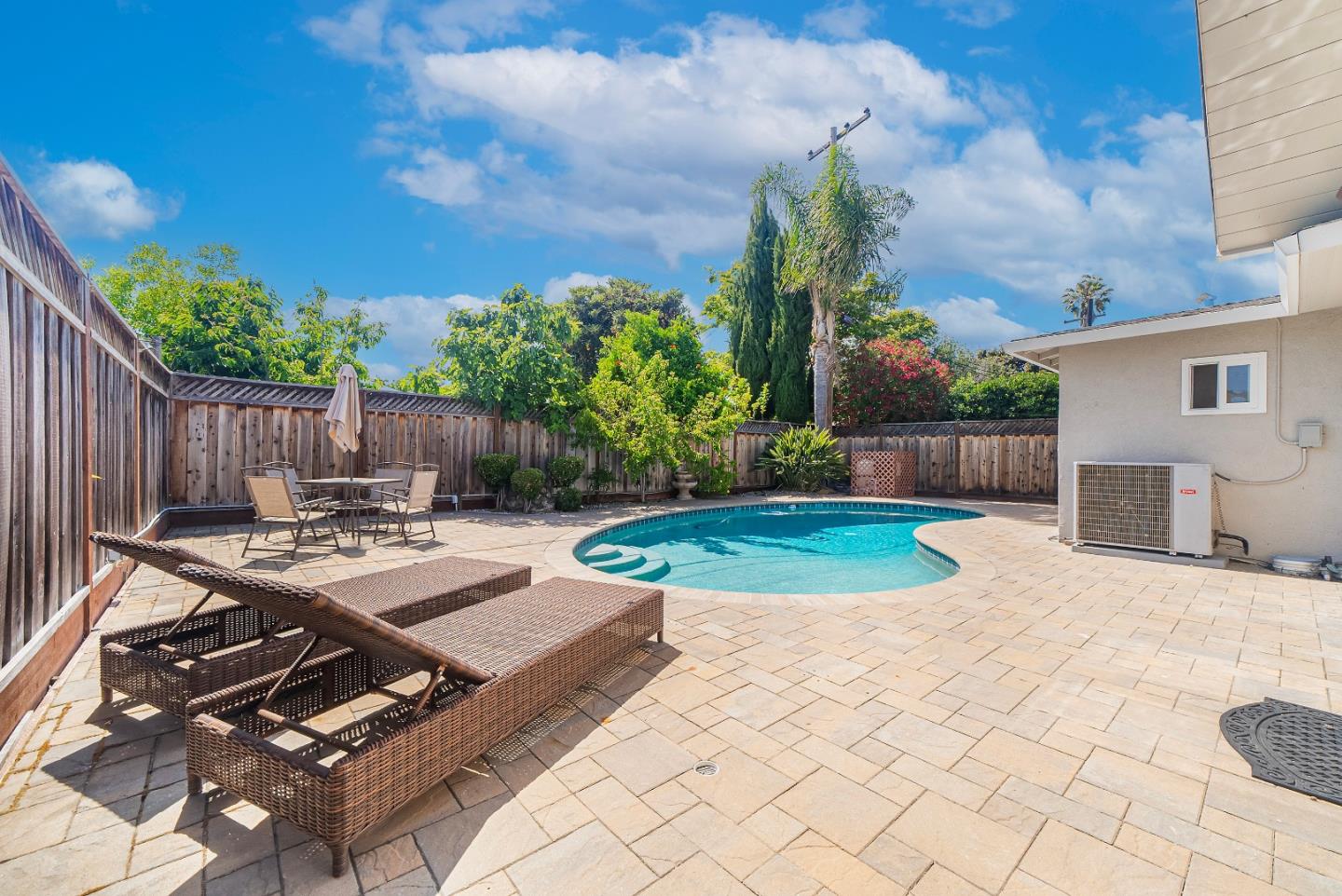 Detail Gallery Image 26 of 36 For 658 San Miguel Ave, Santa Clara,  CA 95050 - 3 Beds | 2 Baths