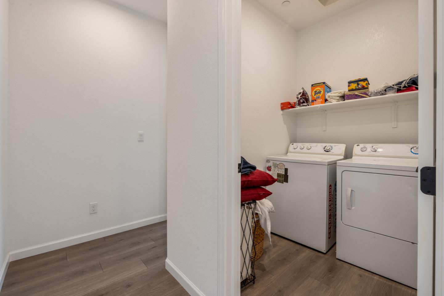Detail Gallery Image 24 of 31 For 667 Pleasant Dr, Lathrop,  CA 95330 - 3 Beds | 2 Baths