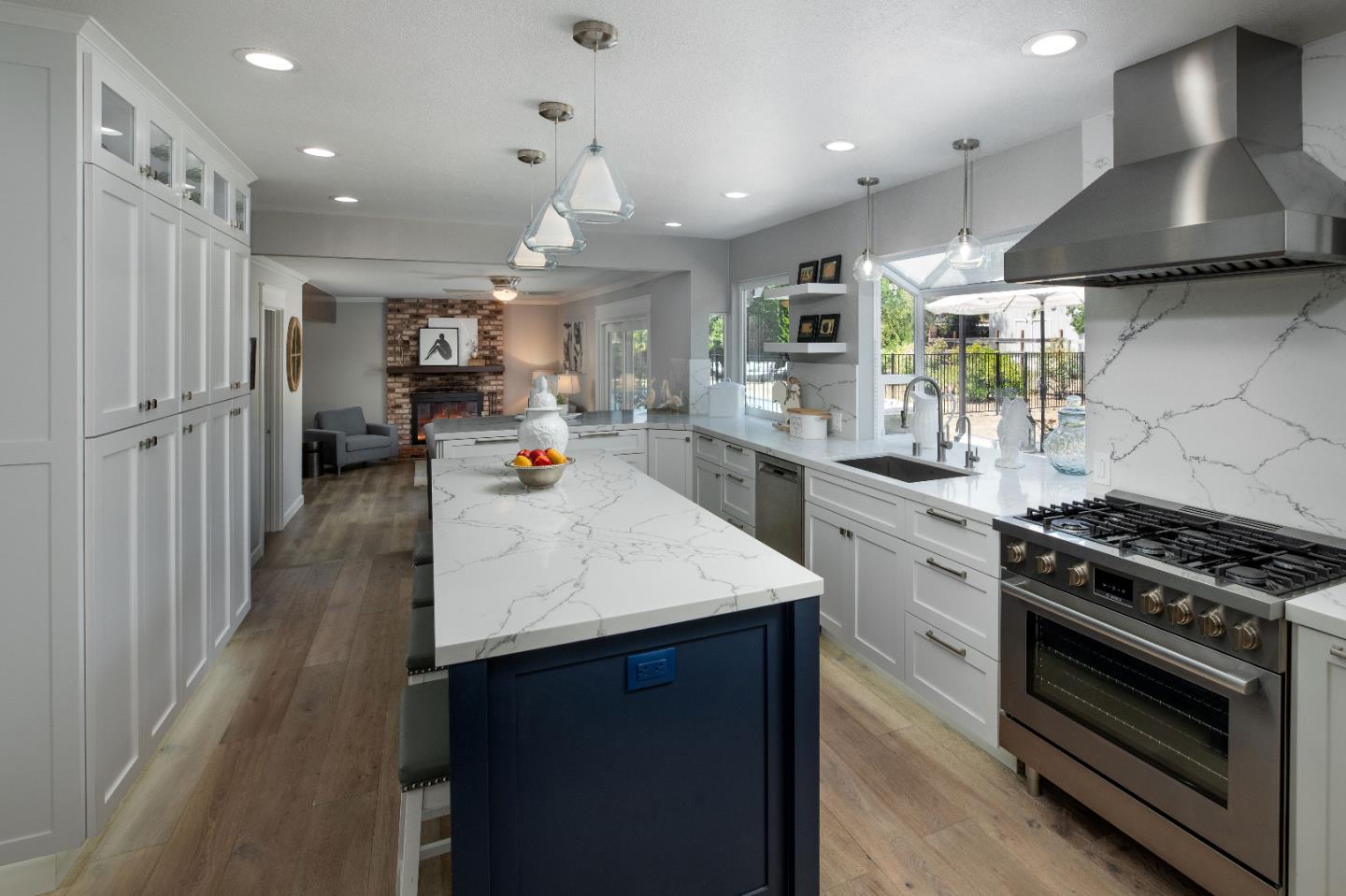 Detail Gallery Image 11 of 45 For 7565 Tierra Sombra Ct, San Jose,  CA 95120 - 4 Beds | 3 Baths