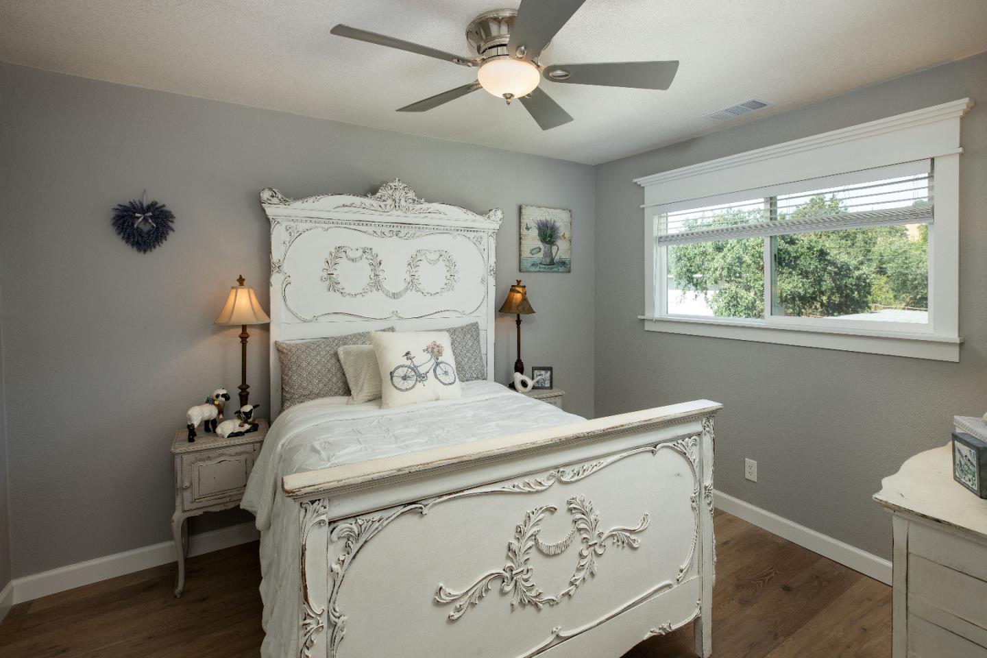 Detail Gallery Image 25 of 45 For 7565 Tierra Sombra Ct, San Jose,  CA 95120 - 4 Beds | 3 Baths