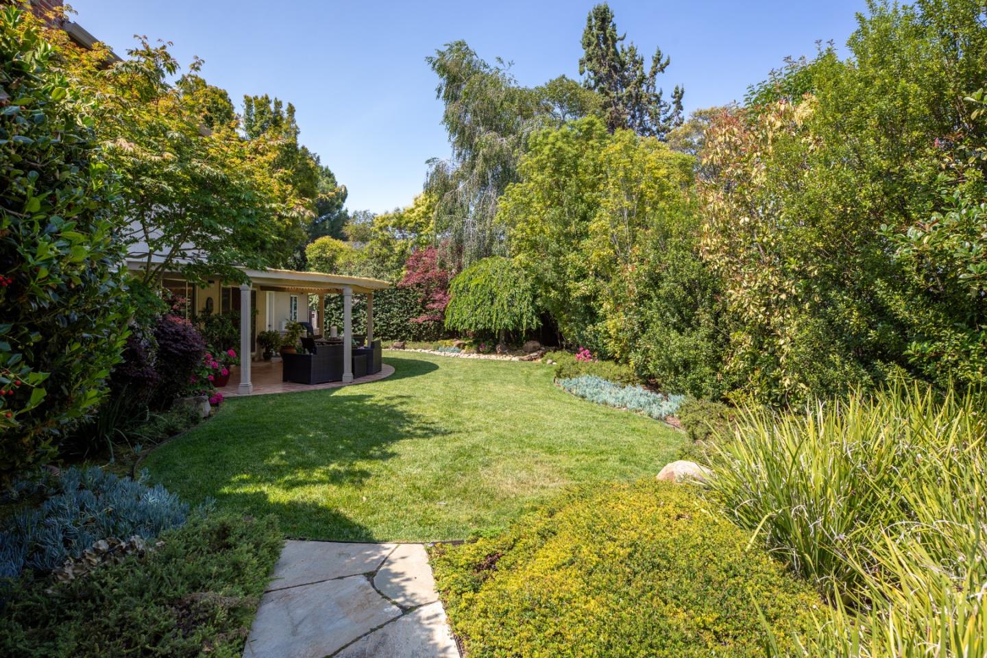 Detail Gallery Image 23 of 23 For 1061 Saint Joseph Ave, Los Altos,  CA 94024 - 5 Beds | 2/1 Baths
