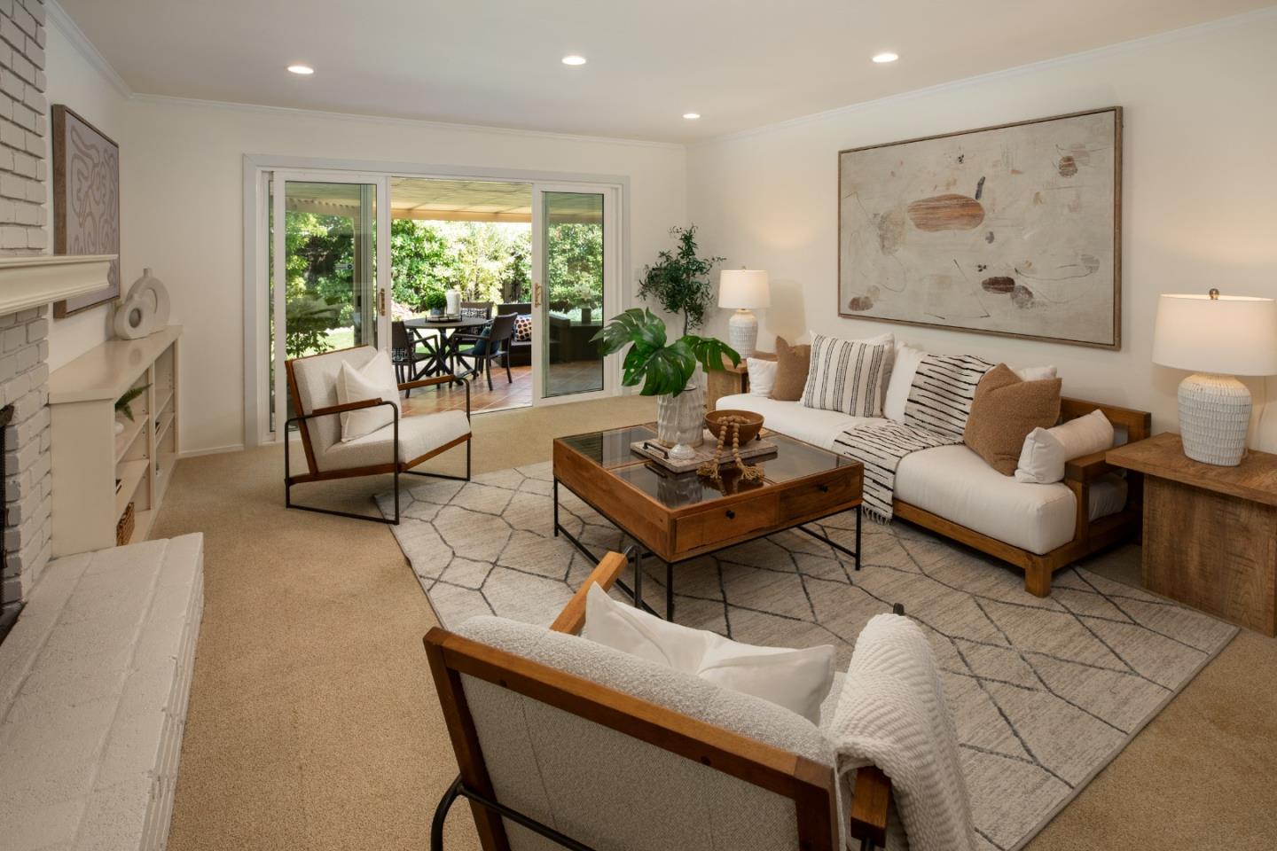 Detail Gallery Image 5 of 23 For 1061 Saint Joseph Ave, Los Altos,  CA 94024 - 5 Beds | 2/1 Baths
