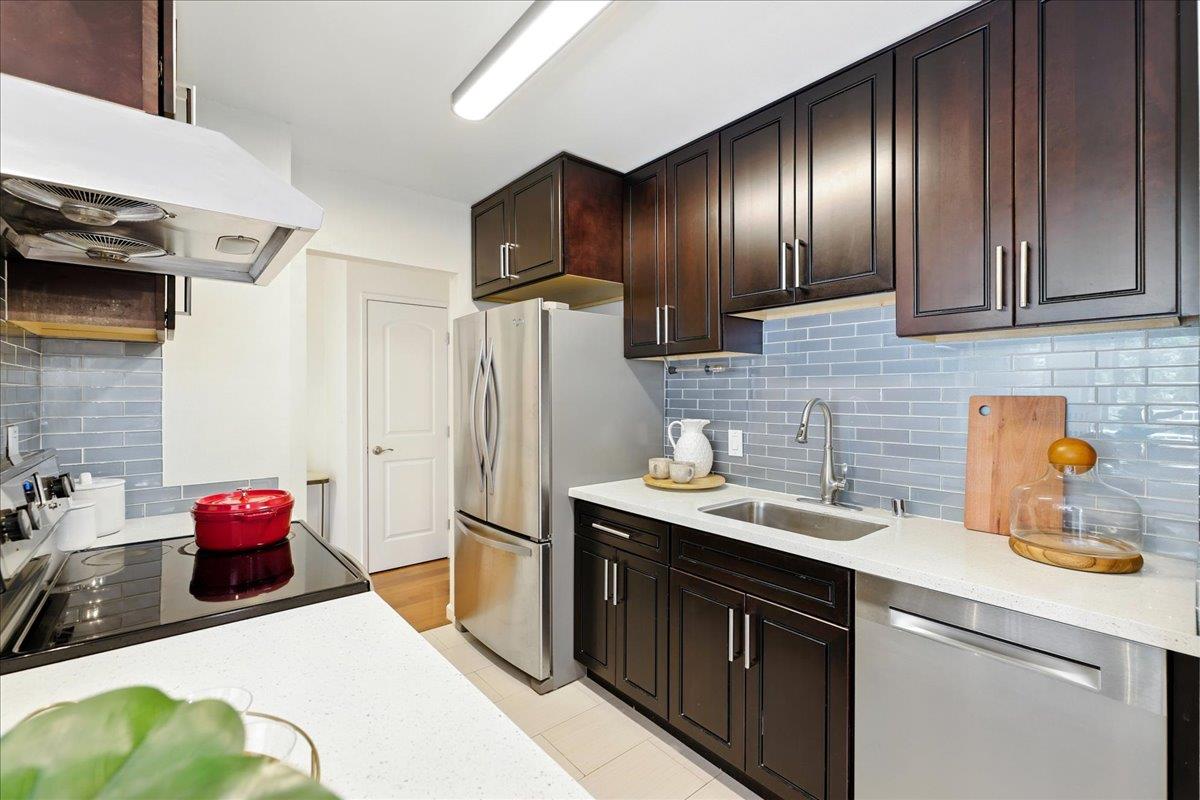 Detail Gallery Image 15 of 48 For 400 Davey Glen Rd #4525,  Belmont,  CA 94002 - 2 Beds | 2 Baths