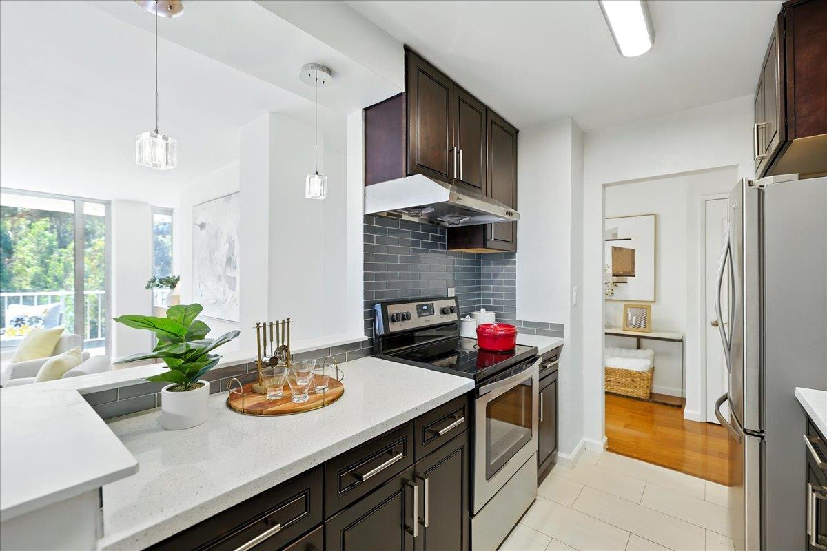 Detail Gallery Image 16 of 48 For 400 Davey Glen Rd #4525,  Belmont,  CA 94002 - 2 Beds | 2 Baths