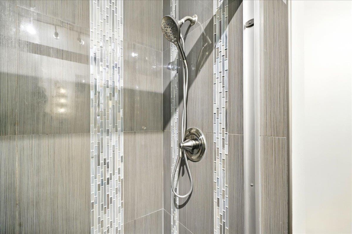 Detail Gallery Image 27 of 48 For 400 Davey Glen Rd #4525,  Belmont,  CA 94002 - 2 Beds | 2 Baths