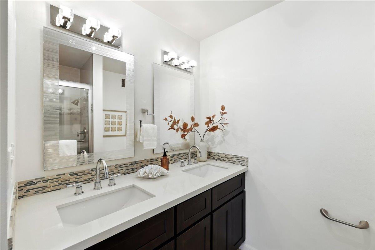 Detail Gallery Image 32 of 48 For 400 Davey Glen Rd #4525,  Belmont,  CA 94002 - 2 Beds | 2 Baths