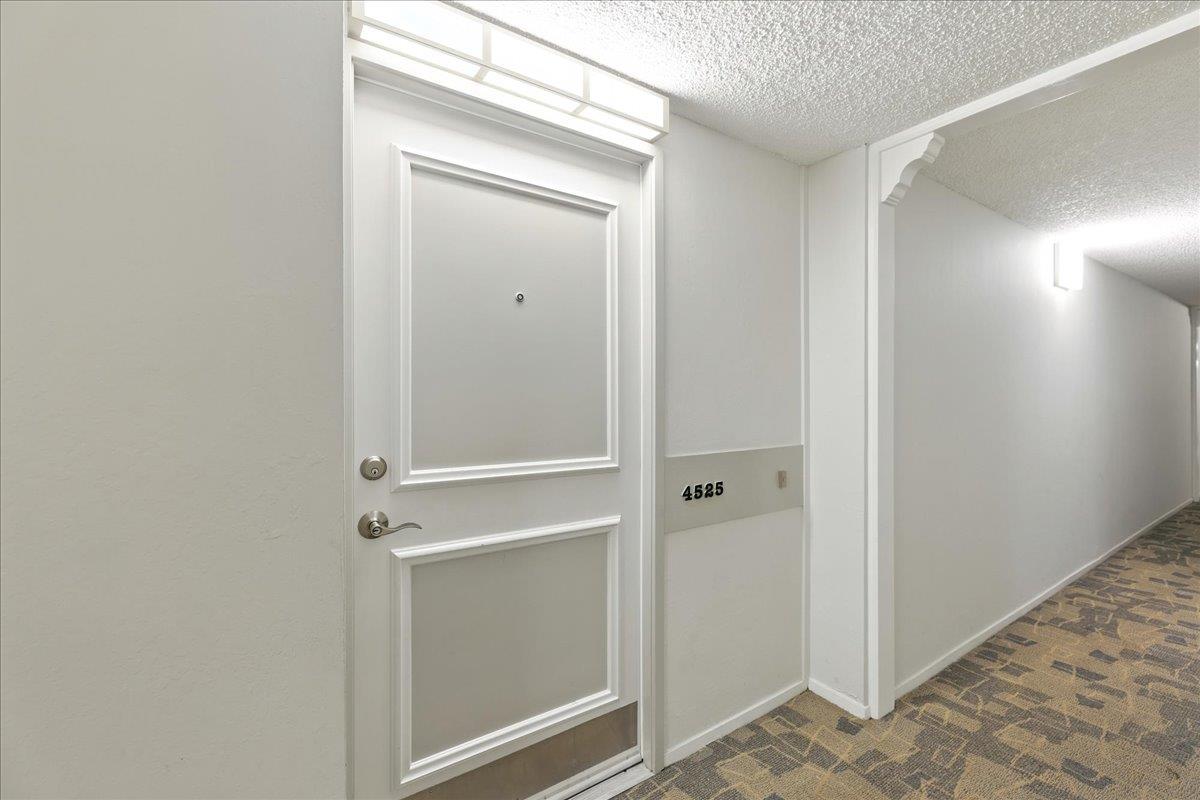 Detail Gallery Image 34 of 48 For 400 Davey Glen Rd #4525,  Belmont,  CA 94002 - 2 Beds | 2 Baths