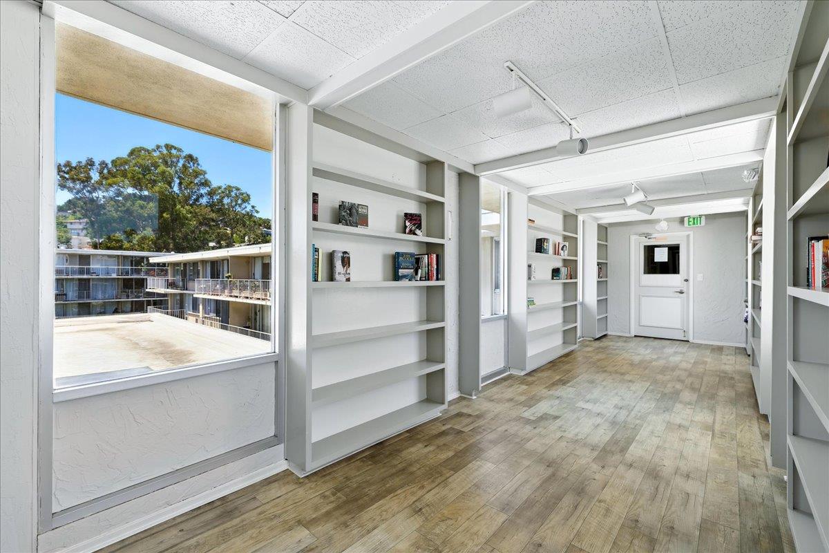 Detail Gallery Image 42 of 48 For 400 Davey Glen Rd #4525,  Belmont,  CA 94002 - 2 Beds | 2 Baths