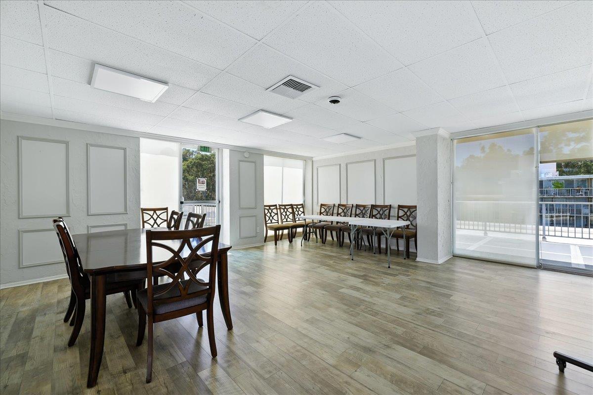 Detail Gallery Image 43 of 48 For 400 Davey Glen Rd #4525,  Belmont,  CA 94002 - 2 Beds | 2 Baths