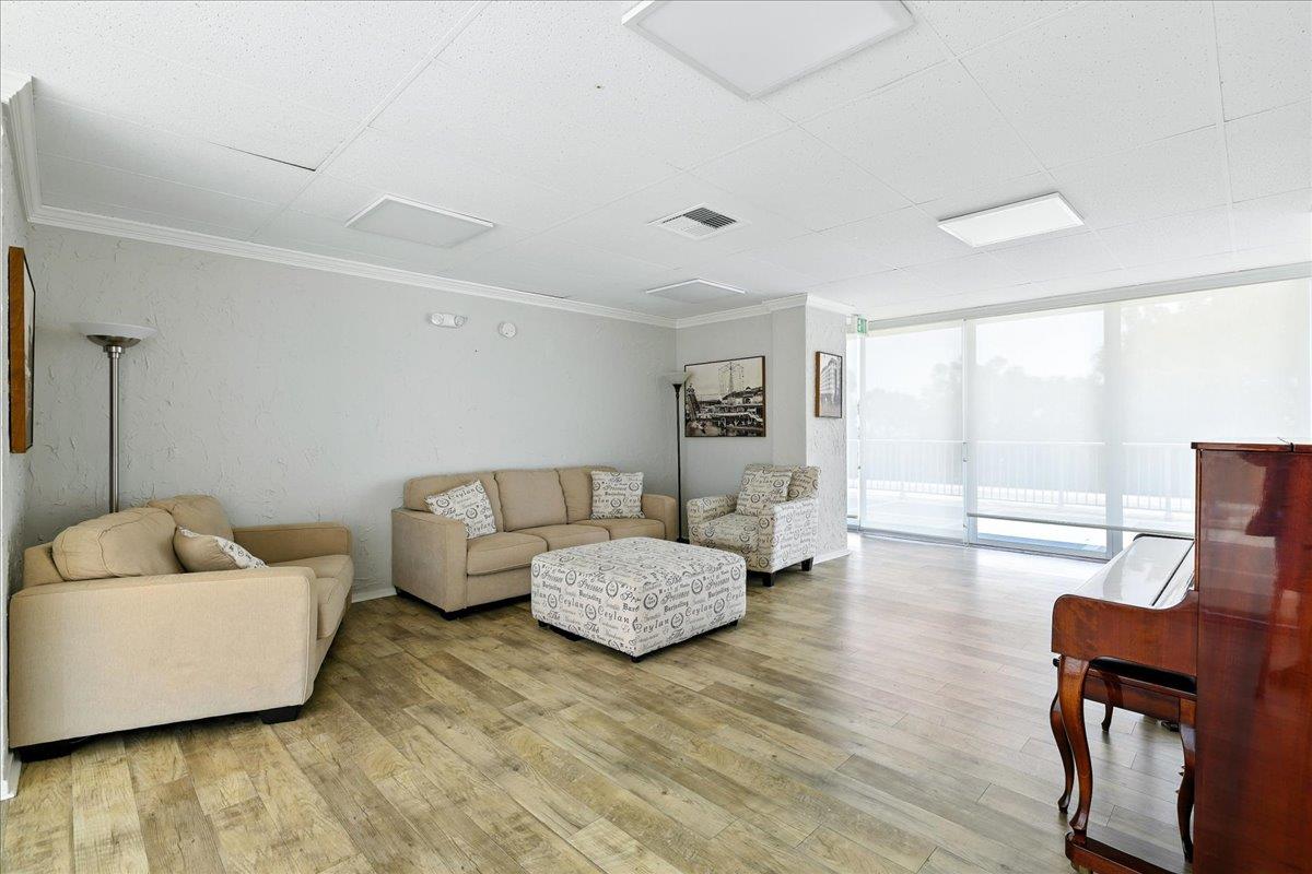 Detail Gallery Image 45 of 48 For 400 Davey Glen Rd #4525,  Belmont,  CA 94002 - 2 Beds | 2 Baths