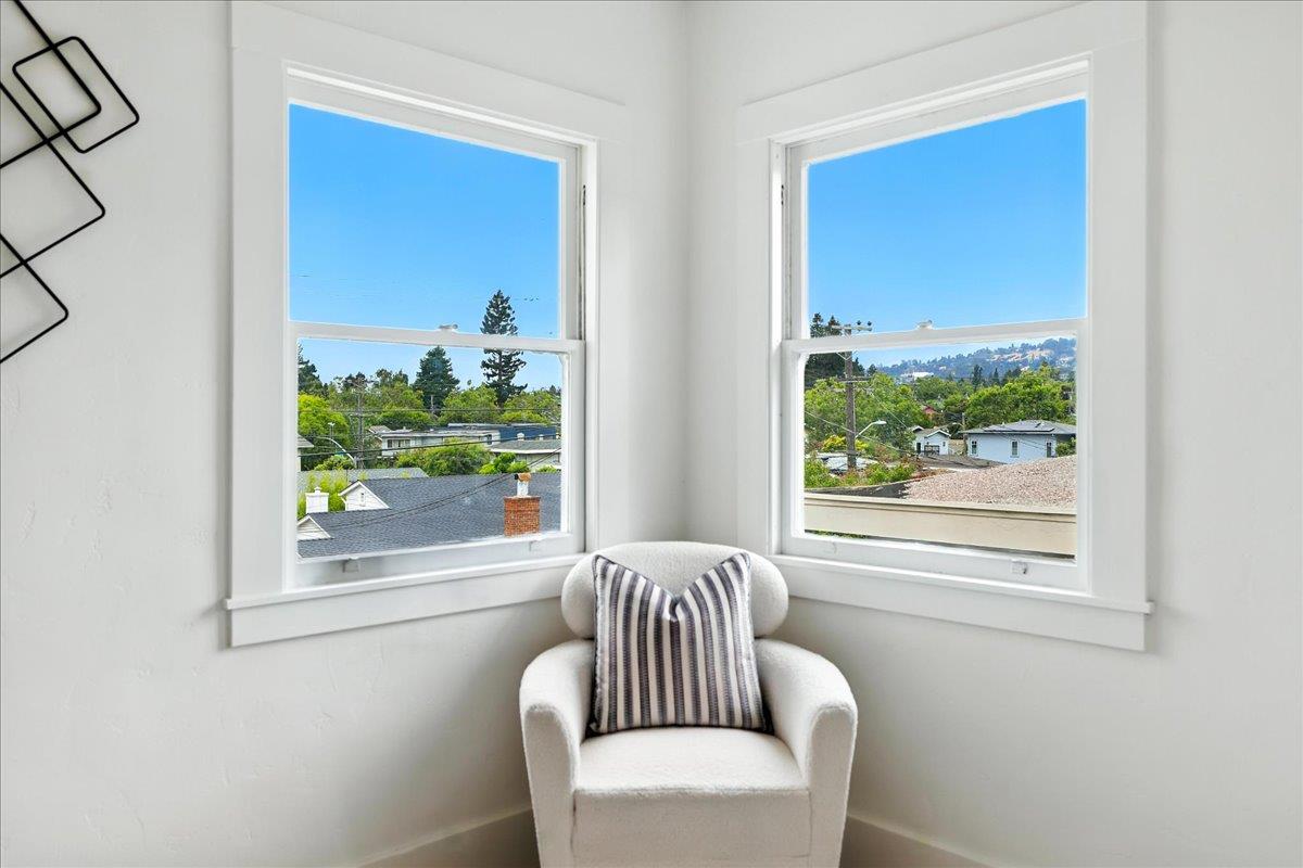 Detail Gallery Image 44 of 71 For 5555 Carlton St, Oakland,  CA 94618 - 4 Beds | 2 Baths