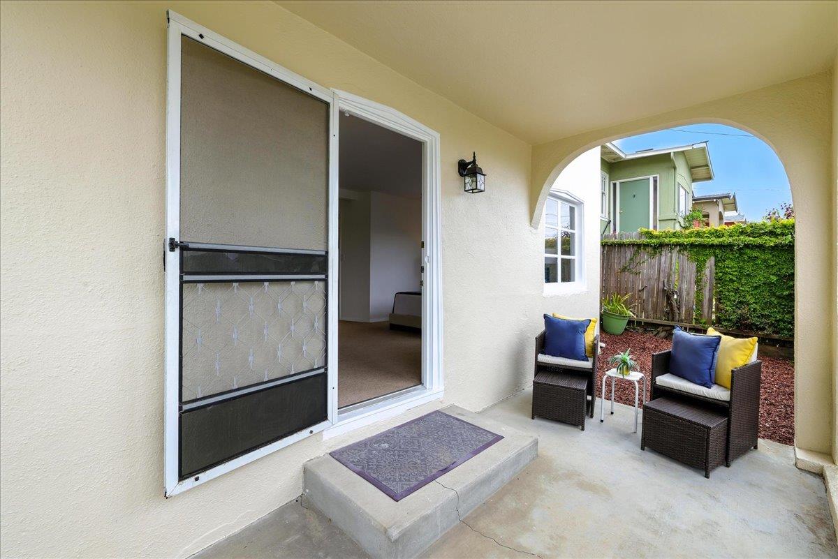 Detail Gallery Image 51 of 71 For 5555 Carlton St, Oakland,  CA 94618 - 4 Beds | 2 Baths