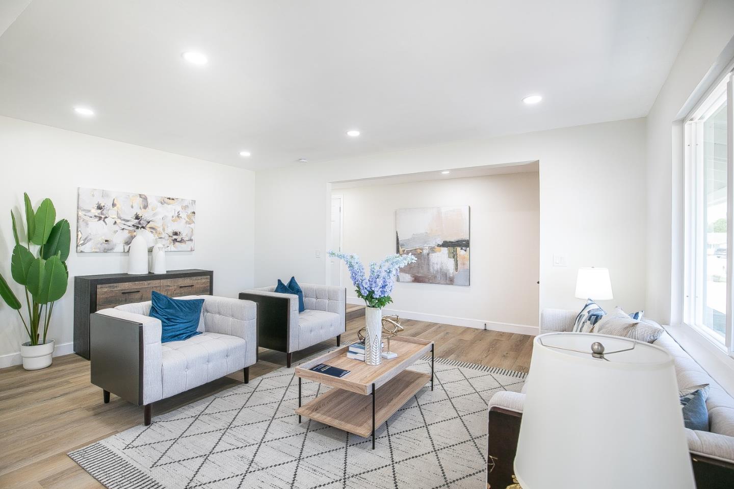 Detail Gallery Image 2 of 21 For 5033 Blacksand Rd, Fremont,  CA 94538 - 4 Beds | 2/1 Baths