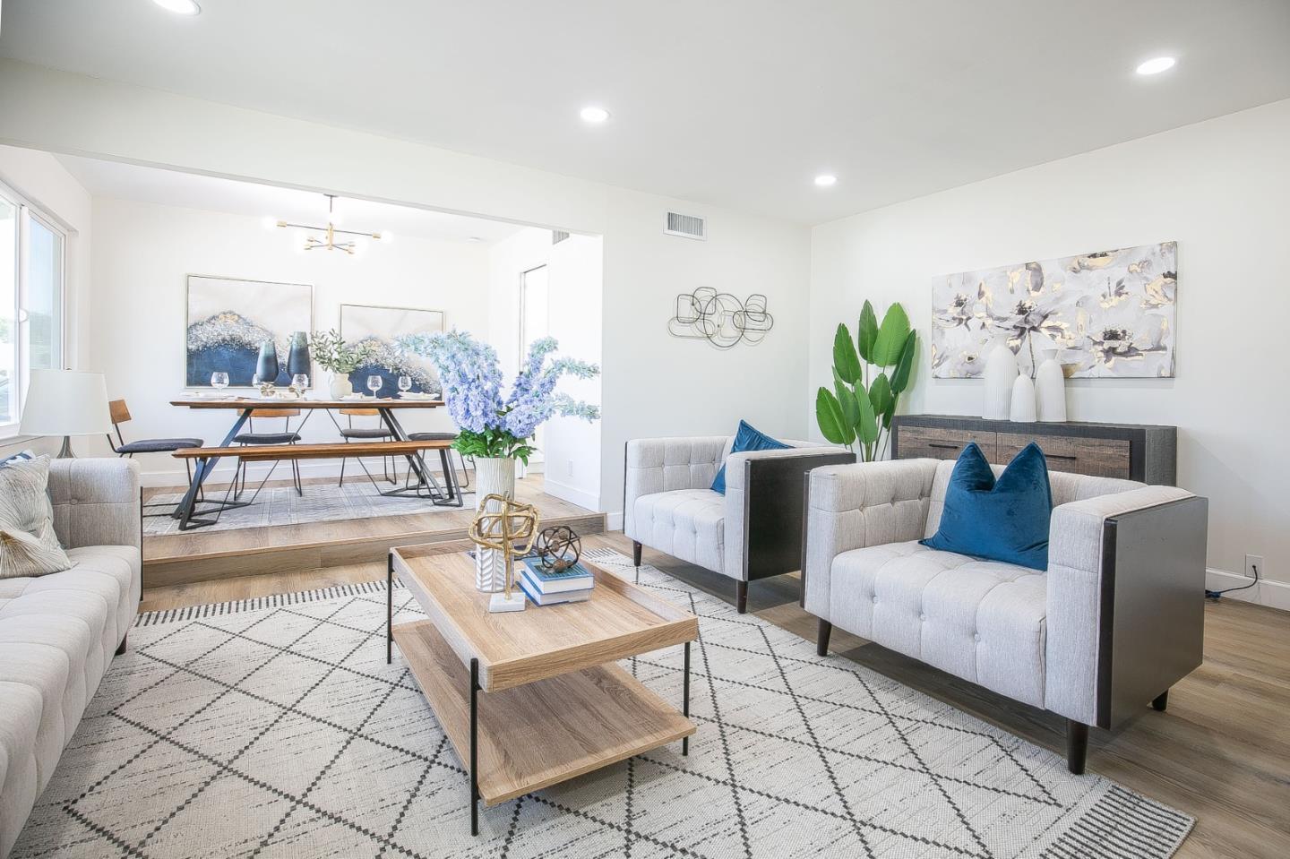 Detail Gallery Image 4 of 21 For 5033 Blacksand Rd, Fremont,  CA 94538 - 4 Beds | 2/1 Baths